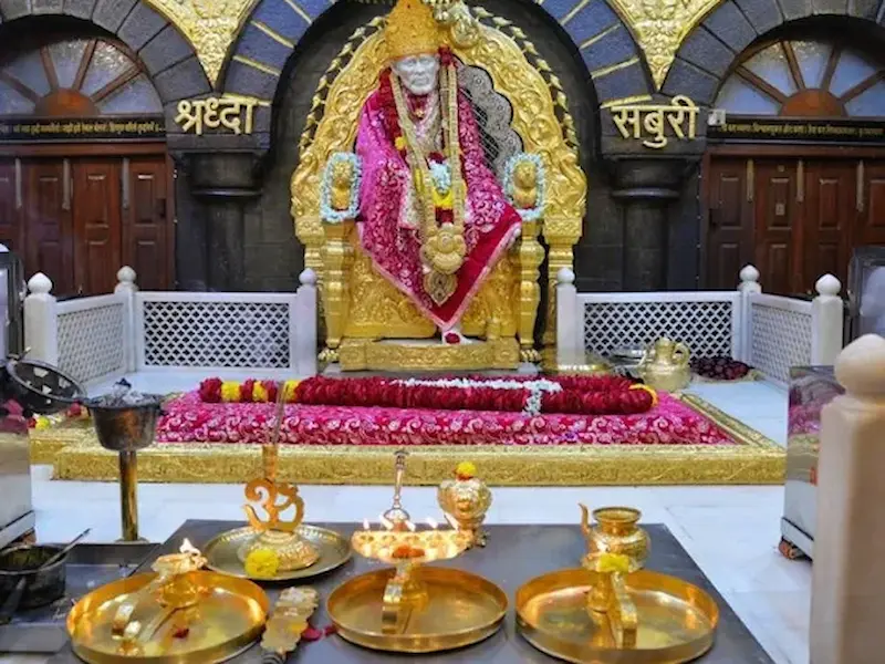 Shirdi Sai Baba Samadhi Mandir Maharashtra Temple
